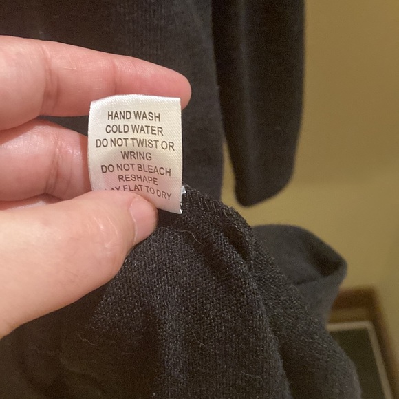 Long tunic style sweater with matching scarf, Size XL - Picture 7 of 13